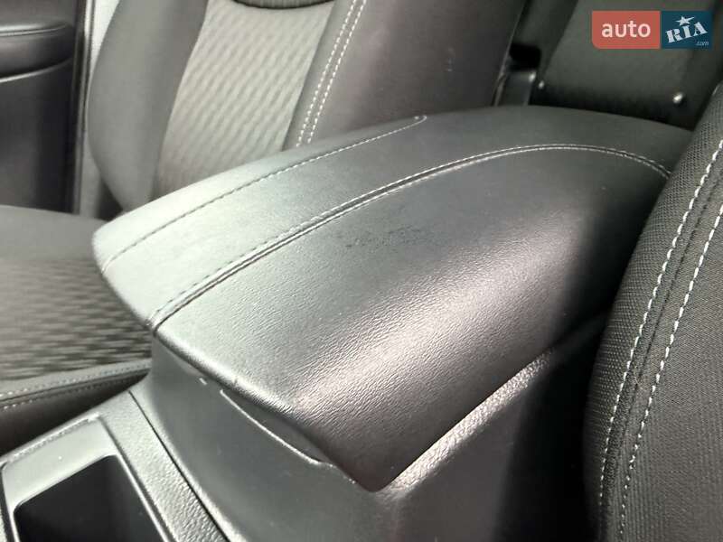 Внедорожник / Кроссовер Nissan Rogue 2017 в Ровно фото 55 Внедорожник / Кроссовер Nissan Rogue 2017 в Ровно