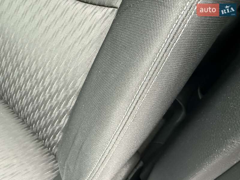 Внедорожник / Кроссовер Nissan Rogue 2017 в Ровно фото 54 Внедорожник / Кроссовер Nissan Rogue 2017 в Ровно