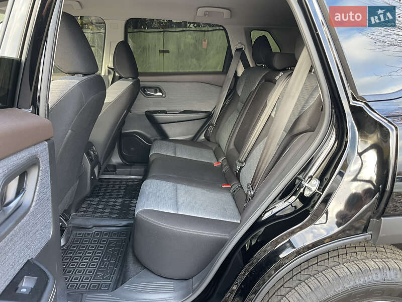 Внедорожник / Кроссовер Nissan Rogue 2023 в Киеве фото 15 Внедорожник / Кроссовер Nissan Rogue 2023 в Киеве