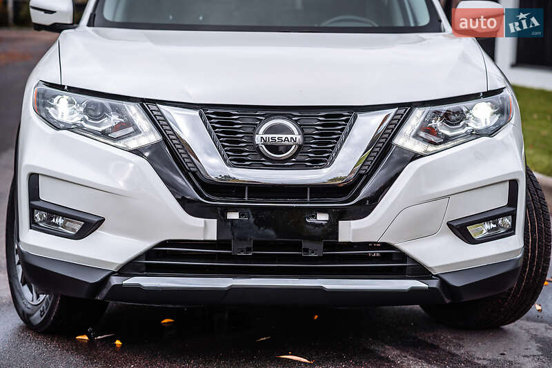 Внедорожник / Кроссовер Nissan Rogue 2018 в Белой Церкви