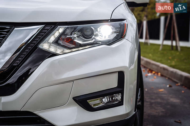 Внедорожник / Кроссовер Nissan Rogue 2018 в Белой Церкви