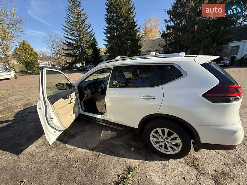 Внедорожник / Кроссовер Nissan Rogue 2019 в Корсуне-Шевченковском