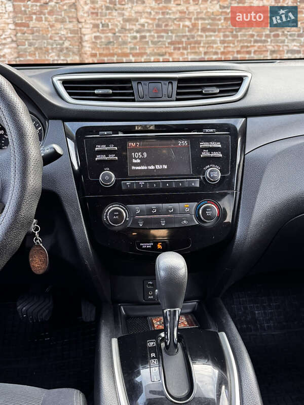 Позашляховик / Кросовер Nissan Rogue 2016 в Чернігові фото 17 Позашляховик / Кросовер Nissan Rogue 2016 в Чернігові
