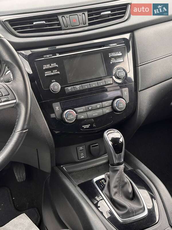 Внедорожник / Кроссовер Nissan Rogue 2017 в Львове фото 19 Внедорожник / Кроссовер Nissan Rogue 2017 в Львове