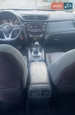 Позашляховик / Кросовер Nissan Rogue 2020 в Хмельницькому