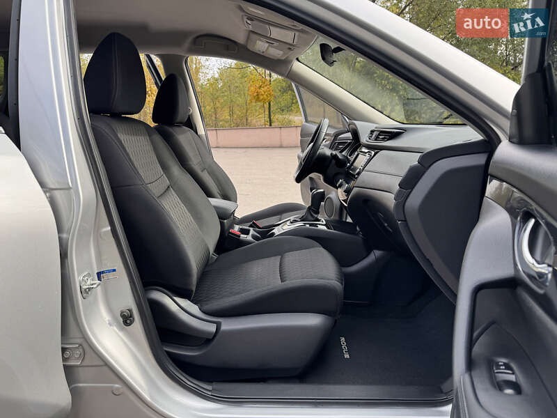 Позашляховик / Кросовер Nissan Rogue 2019 в Запоріжжі фото 21 Позашляховик / Кросовер Nissan Rogue 2019 в Запоріжжі