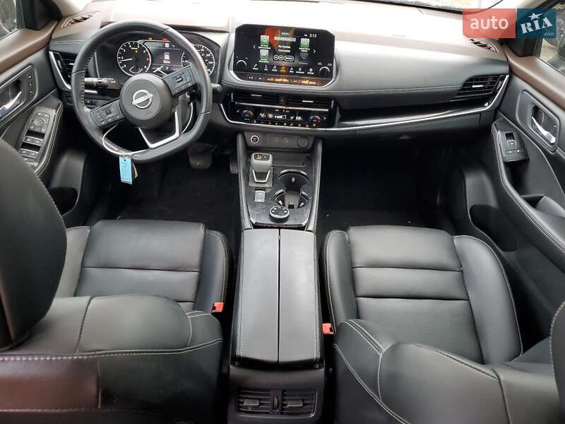 Внедорожник / Кроссовер Nissan Rogue 2022 в Львове