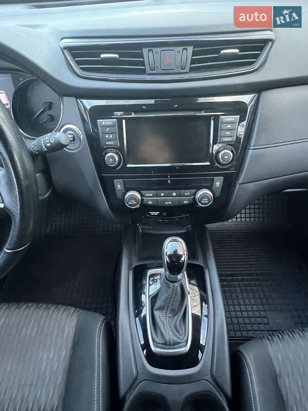 Внедорожник / Кроссовер Nissan Rogue 2019 в Киеве фото 18 Внедорожник / Кроссовер Nissan Rogue 2019 в Киеве