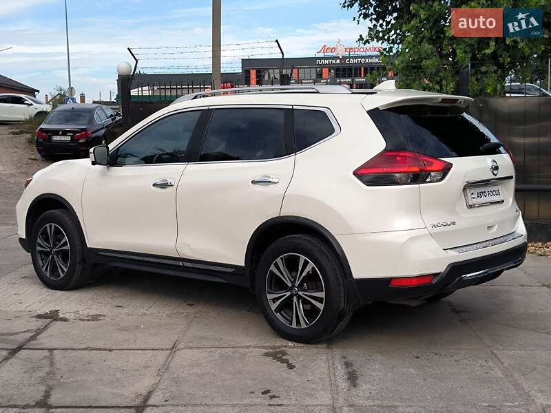 Внедорожник / Кроссовер Nissan Rogue 2017 в Киеве фото 5 Внедорожник / Кроссовер Nissan Rogue 2017 в Киеве