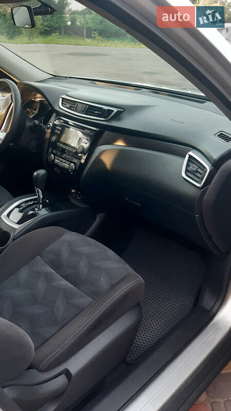 Внедорожник / Кроссовер Nissan Rogue 2014 в Бахмаче