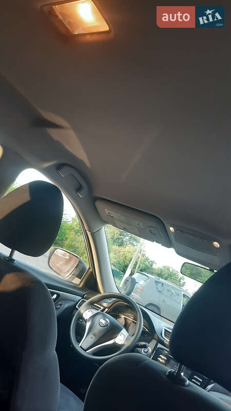 Внедорожник / Кроссовер Nissan Rogue 2014 в Бахмаче