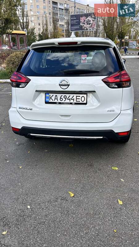 Внедорожник / Кроссовер Nissan Rogue 2017 в Киеве фото 12 Внедорожник / Кроссовер Nissan Rogue 2017 в Киеве