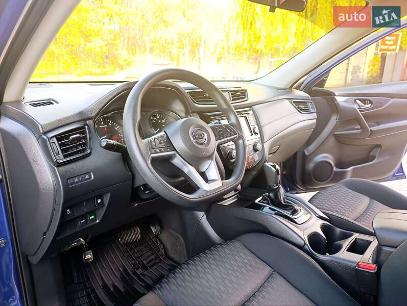 Внедорожник / Кроссовер Nissan Rogue 2018 в Виннице
