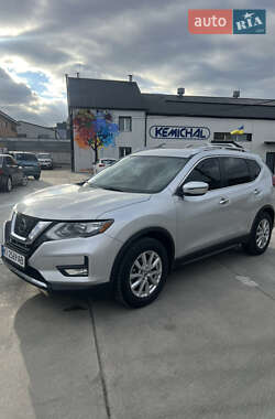 Внедорожник / Кроссовер Nissan Rogue 2018 в Белой Церкви