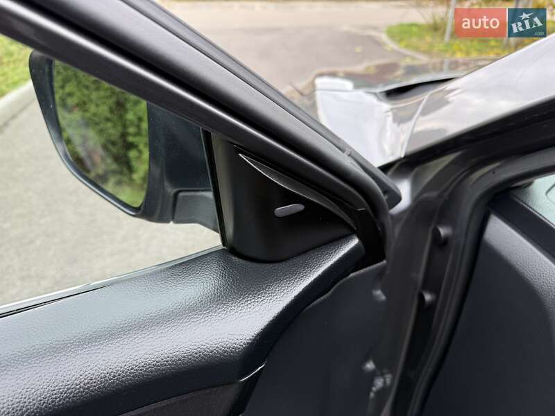 Внедорожник / Кроссовер Nissan Rogue 2019 в Киеве фото 18 Внедорожник / Кроссовер Nissan Rogue 2019 в Киеве