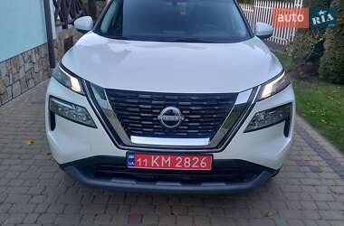 Позашляховик / Кросовер Nissan Rogue 2023 в Львові