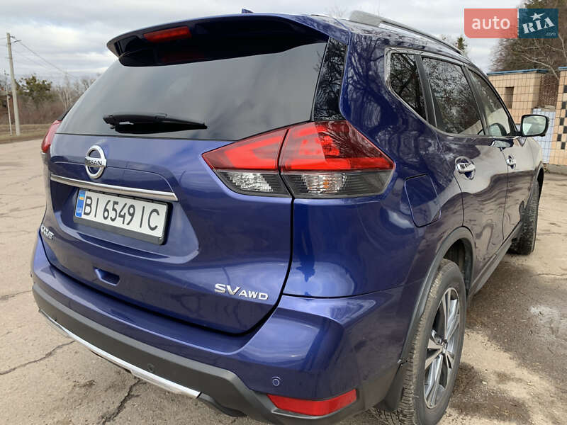 Внедорожник / Кроссовер Nissan Rogue 2018 в Полтаве