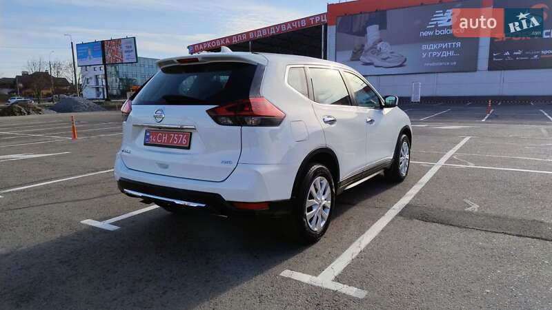 Позашляховик / Кросовер Nissan Rogue 2019 в Рівному