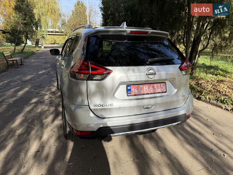 Внедорожник / Кроссовер Nissan Rogue 2019 в Ровно