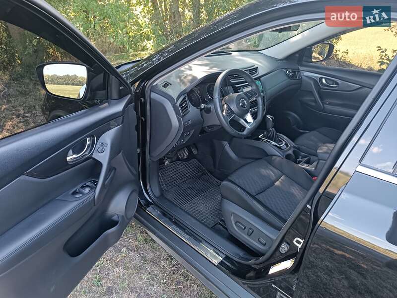 Внедорожник / Кроссовер Nissan Rogue 2017 в Полтаве фото 5 Внедорожник / Кроссовер Nissan Rogue 2017 в Полтаве