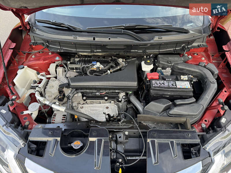 Позашляховик / Кросовер Nissan Rogue 2018 в Києві