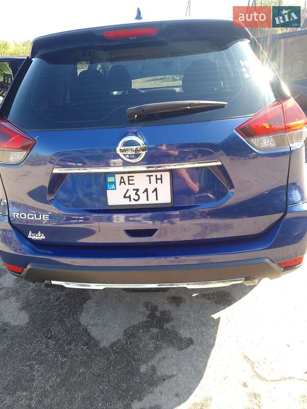 Внедорожник / Кроссовер Nissan Rogue 2018 в Марганце фото 16 Внедорожник / Кроссовер Nissan Rogue 2018 в Марганце