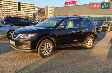 Позашляховик / Кросовер Nissan Rogue 2017 в Ізмаїлі