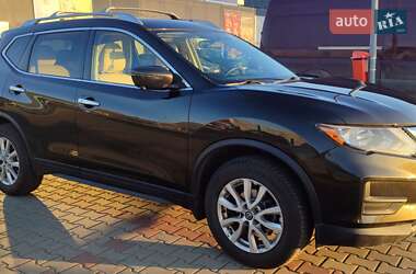 Позашляховик / Кросовер Nissan Rogue 2017 в Ізмаїлі
