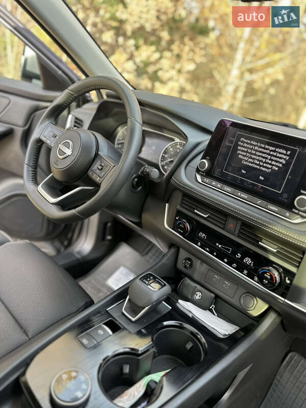 Внедорожник / Кроссовер Nissan Rogue 2024 в Киеве