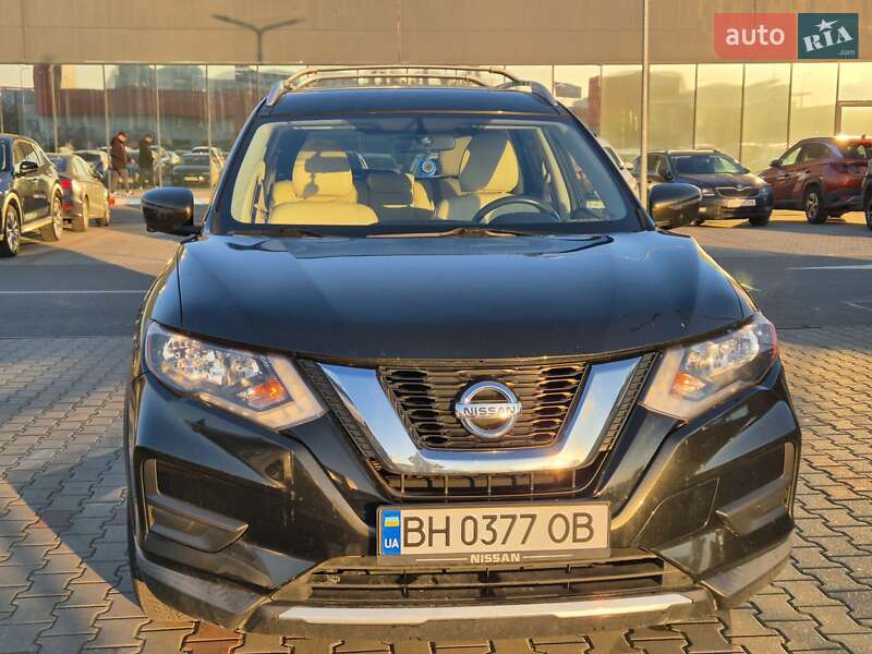 Позашляховик / Кросовер Nissan Rogue 2017 в Ізмаїлі