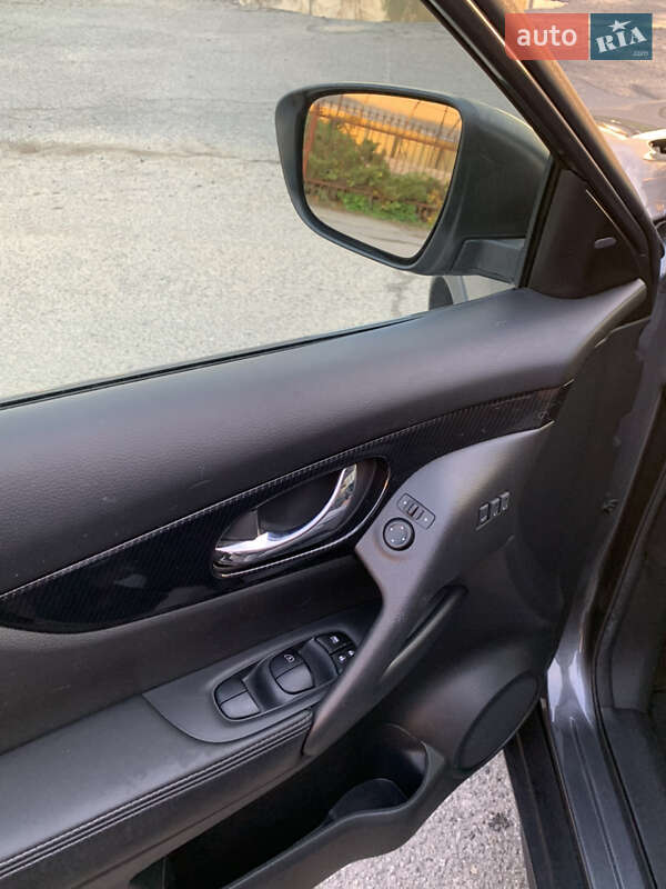 Внедорожник / Кроссовер Nissan Rogue 2017 в Харькове фото 7 Внедорожник / Кроссовер Nissan Rogue 2017 в Харькове