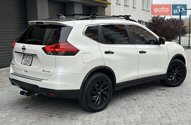 Внедорожник / Кроссовер Nissan Rogue 2016 в Виннице