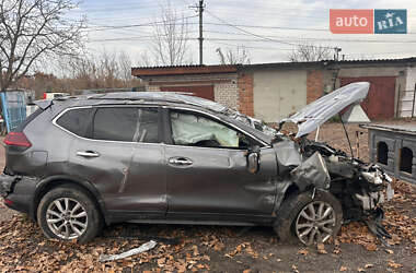 Внедорожник / Кроссовер Nissan Rogue 2018 в Андрушевке
