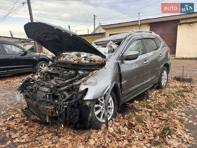 Внедорожник / Кроссовер Nissan Rogue 2018 в Андрушевке