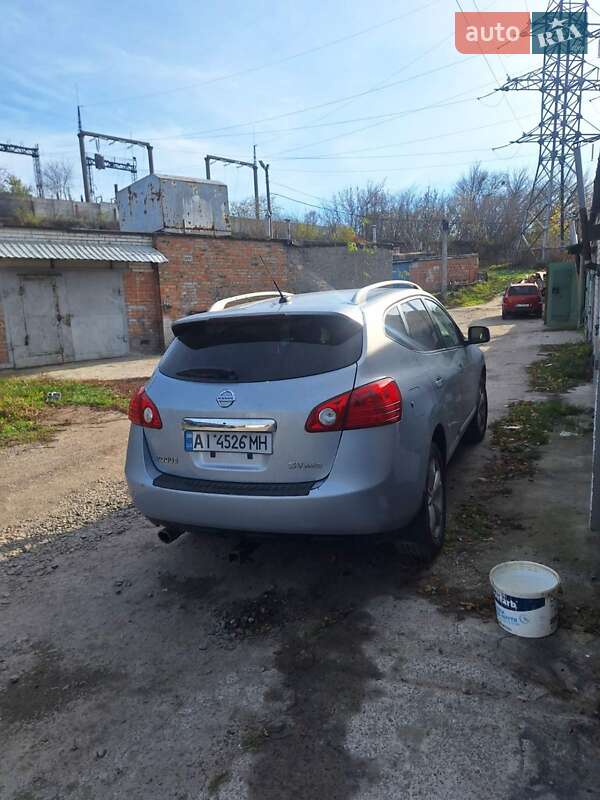 Внедорожник / Кроссовер Nissan Rogue 2011 в Белой Церкви