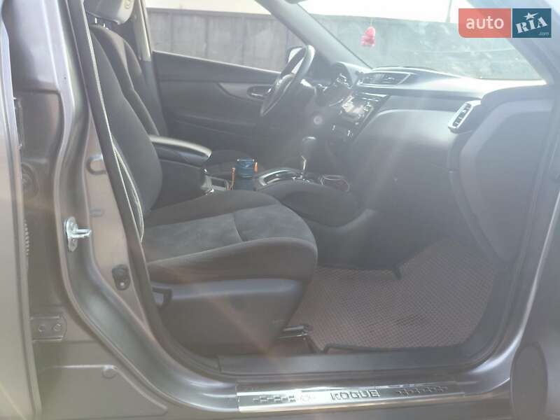 Внедорожник / Кроссовер Nissan Rogue 2015 в Бердичеве фото 33 Внедорожник / Кроссовер Nissan Rogue 2015 в Бердичеве
