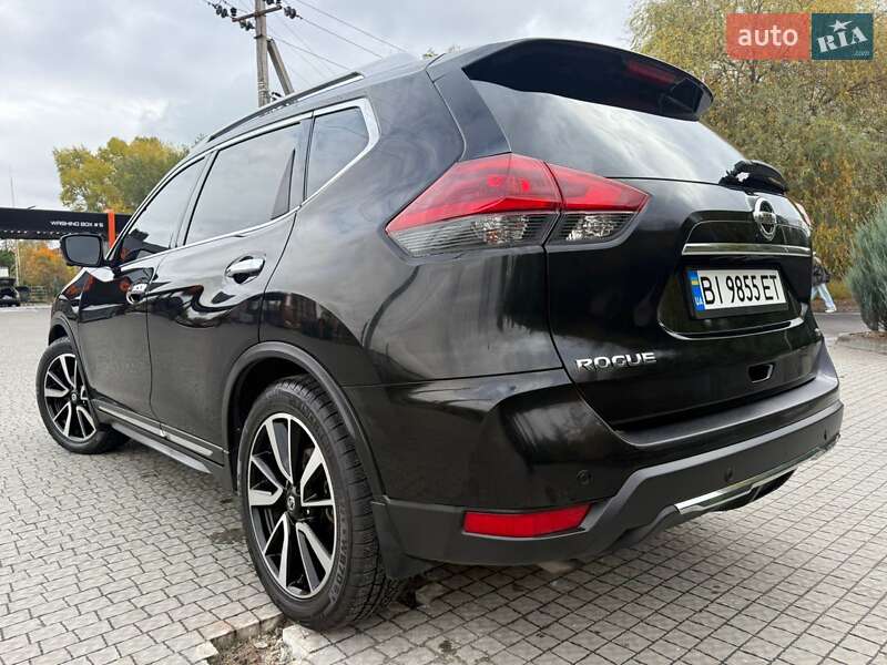 Позашляховик / Кросовер Nissan Rogue 2019 в Полтаві