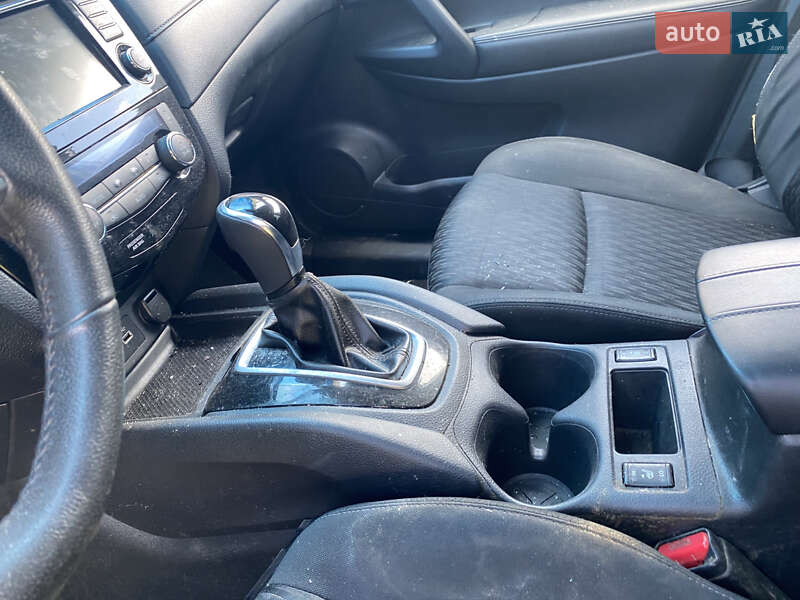 Внедорожник / Кроссовер Nissan Rogue 2019 в Киеве фото 13 Внедорожник / Кроссовер Nissan Rogue 2019 в Киеве