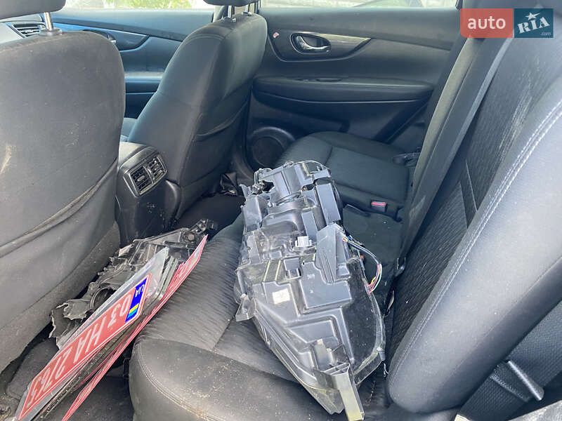 Внедорожник / Кроссовер Nissan Rogue 2019 в Киеве фото 16 Внедорожник / Кроссовер Nissan Rogue 2019 в Киеве