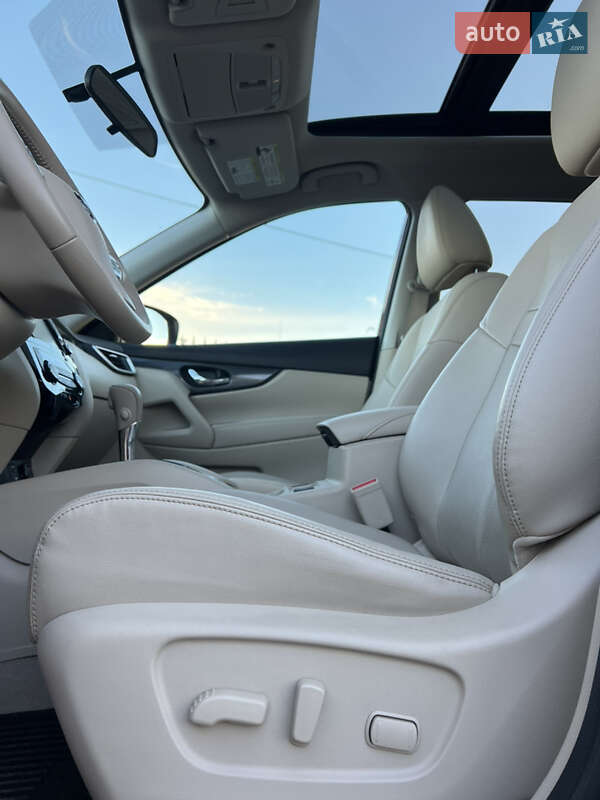 Внедорожник / Кроссовер Nissan Rogue 2015 в Киеве фото 15 Внедорожник / Кроссовер Nissan Rogue 2015 в Киеве