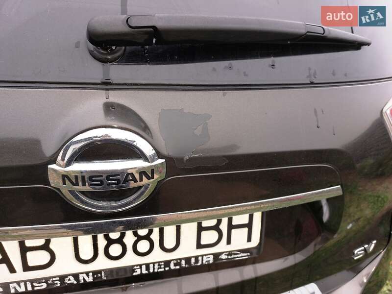 Внедорожник / Кроссовер Nissan Rogue 2016 в Виннице