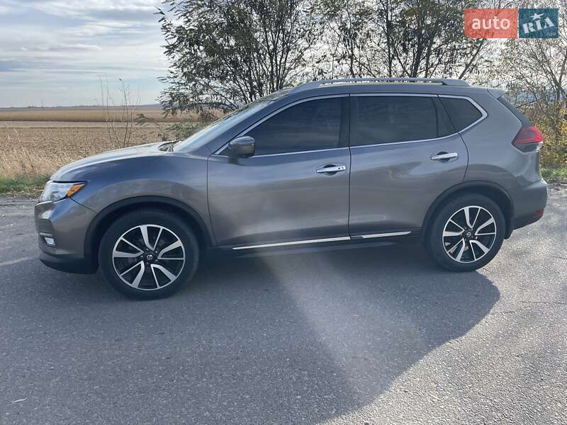 Внедорожник / Кроссовер Nissan Rogue 2019 в Бродах