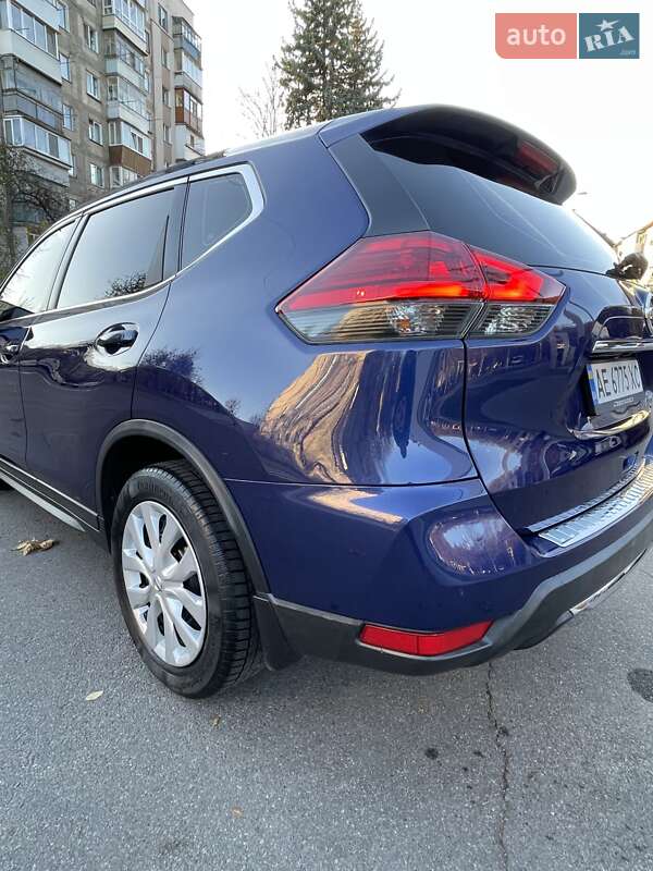 Позашляховик / Кросовер Nissan Rogue 2017 в Вінниці