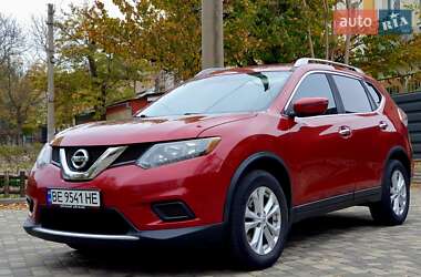 Внедорожник / Кроссовер Nissan Rogue 2016 в Николаеве
