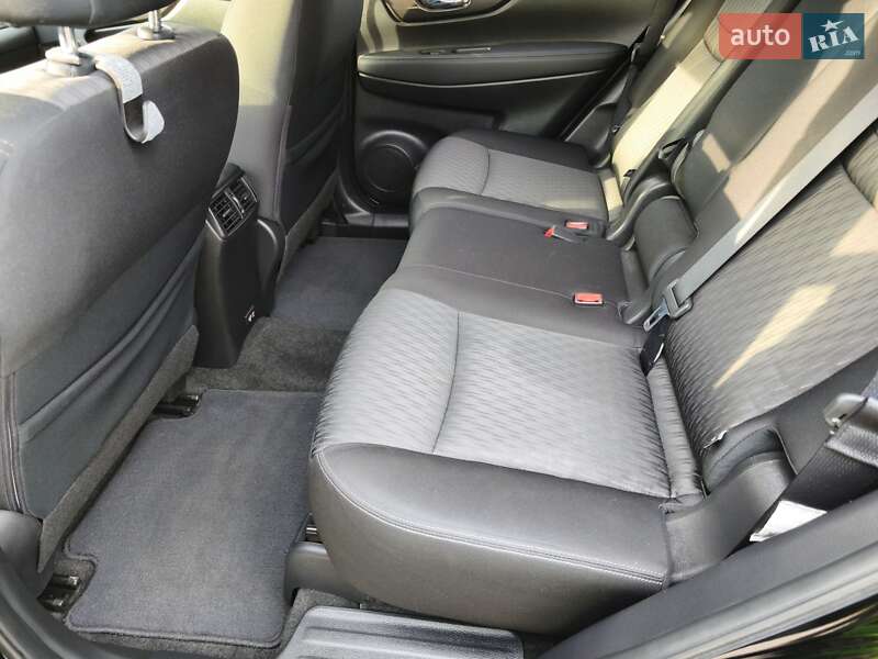 Внедорожник / Кроссовер Nissan Rogue 2018 в Львове фото 16 Внедорожник / Кроссовер Nissan Rogue 2018 в Львове