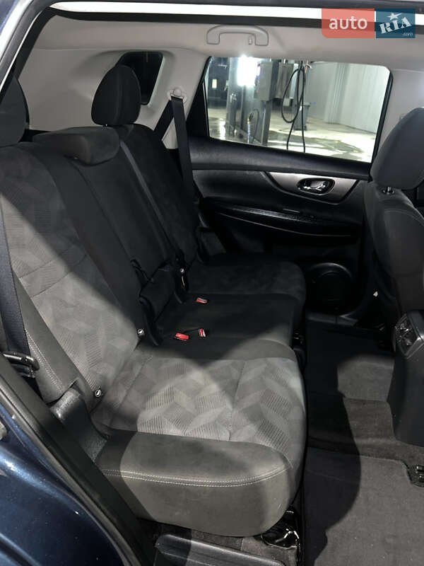 Внедорожник / Кроссовер Nissan Rogue 2015 в Ровно фото 49 Внедорожник / Кроссовер Nissan Rogue 2015 в Ровно