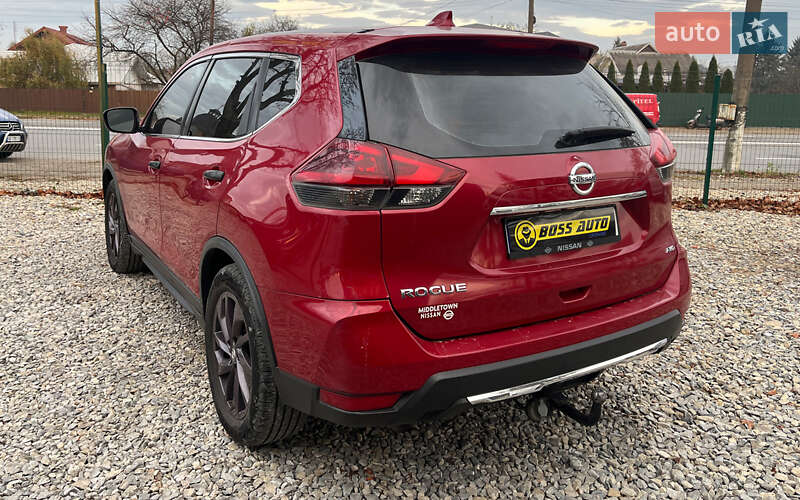 Внедорожник / Кроссовер Nissan Rogue 2017 в Коломые