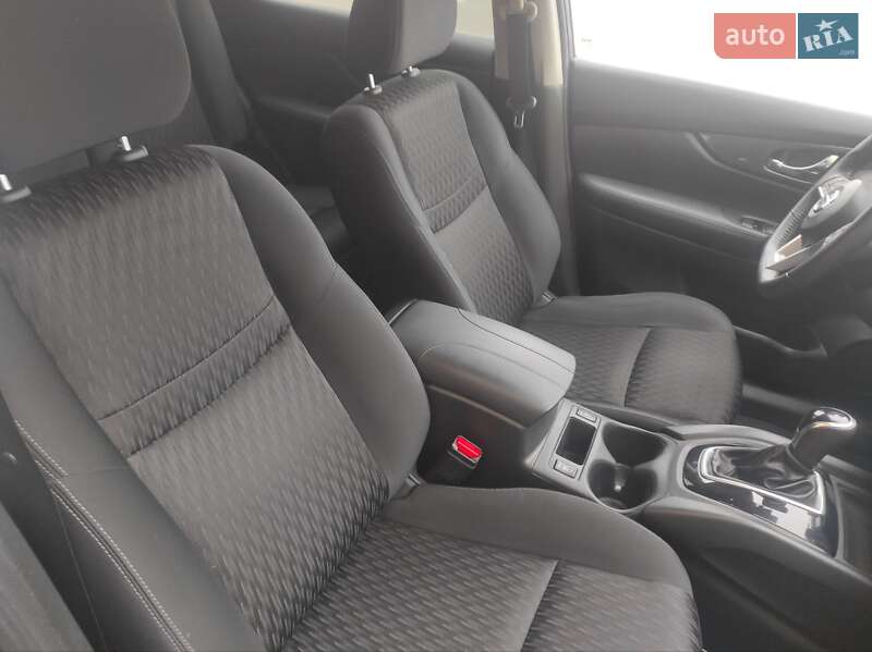 Внедорожник / Кроссовер Nissan Rogue 2018 в Киеве фото 14 Внедорожник / Кроссовер Nissan Rogue 2018 в Киеве