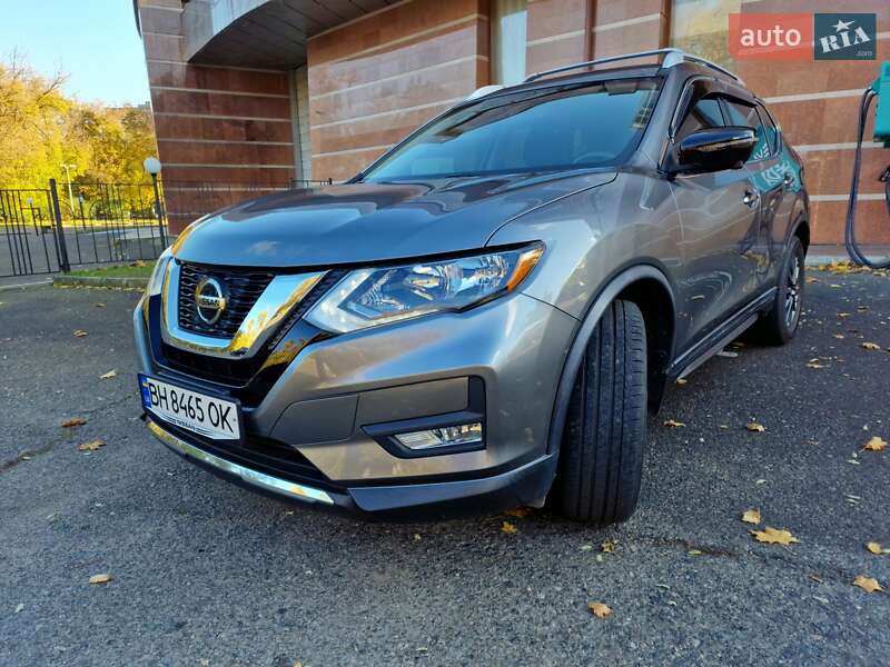 Позашляховик / Кросовер Nissan Rogue 2018 в Одесі