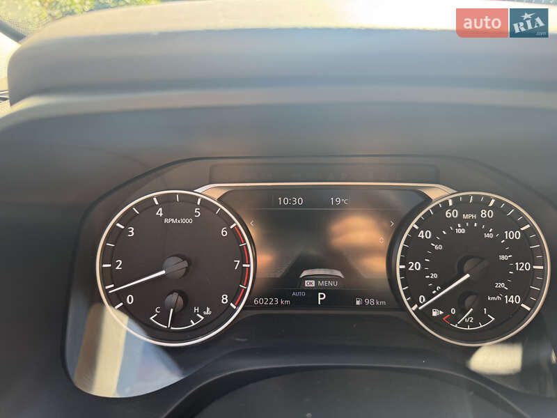 Внедорожник / Кроссовер Nissan Rogue 2022 в Киеве